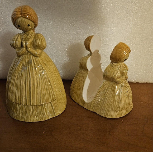 Vintage Corn Husk Girl 2 Piece Kitchen Set Praying. - Picture 2 of 7